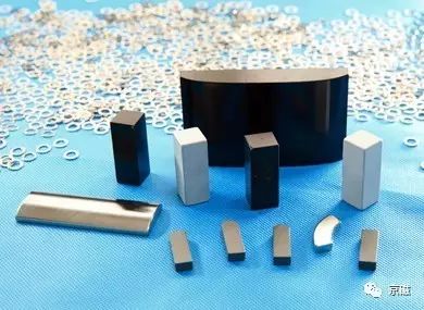 國民手機(jī)用眼行為大數(shù)據(jù)報(bào)告與鑄造材料技術(shù)研發(fā)的交叉分析